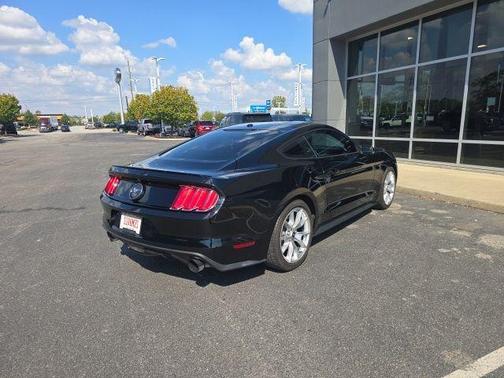 2015 Ford Mustang EcoBoost Premium