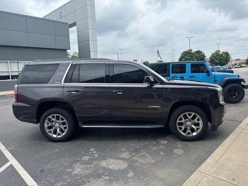 2017 GMC Yukon SLE