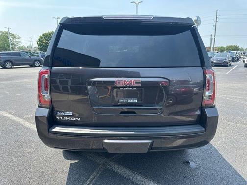 2017 GMC Yukon SLE