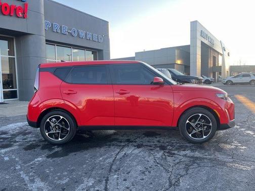 2023 Kia Soul EX