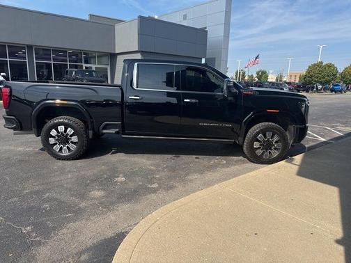 2024 GMC Sierra 2500 Denali