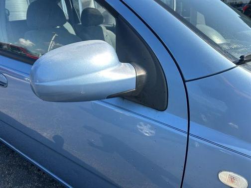 2005 Chevrolet Aveo LS