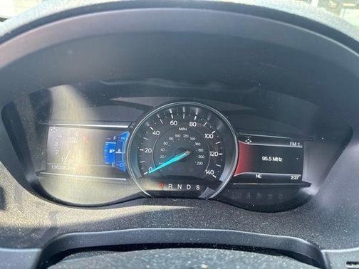 Oxford White 2018 Ford Explorer XLT
