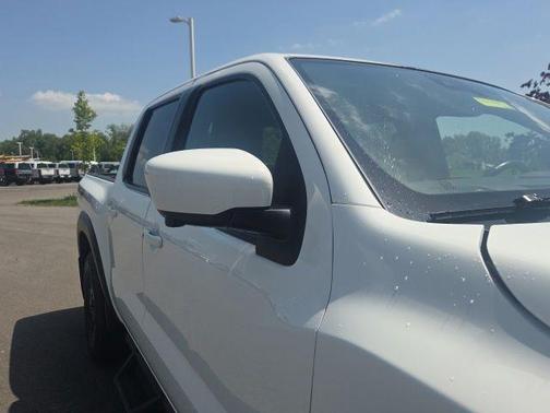 Glacier White 2023 Nissan Frontier PRO-4X