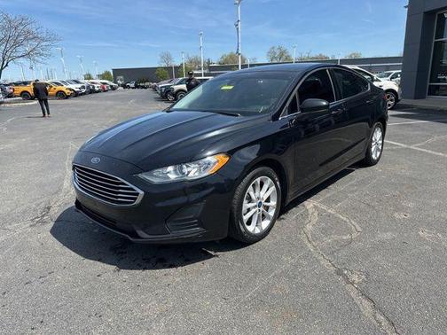 2020 Ford Fusion Hybrid SE