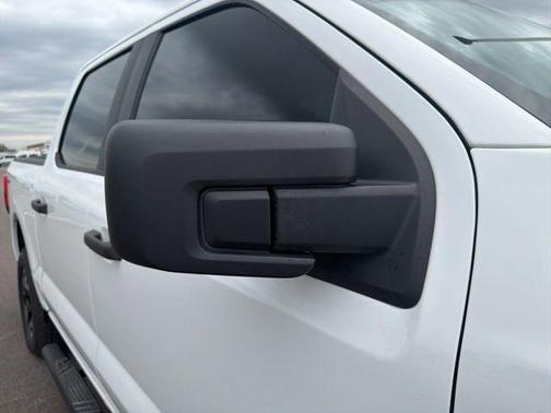 Oxford White 2022 Ford F-150 Lightning Pro