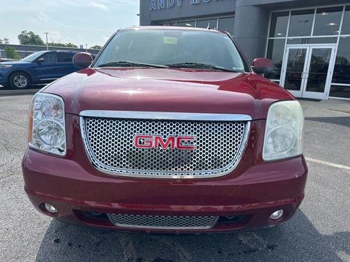 2011 GMC Yukon XL 1500 Denali