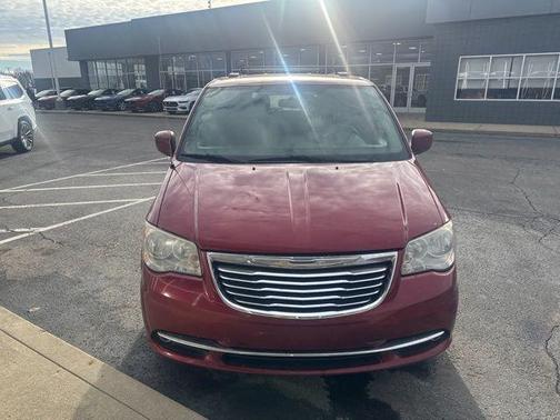 2013 Chrysler Town & Country Touring