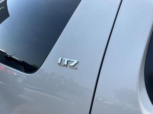 2009 Chevrolet Suburban 1500 LTZ