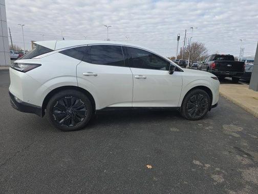 2025 Nissan Murano Platinum