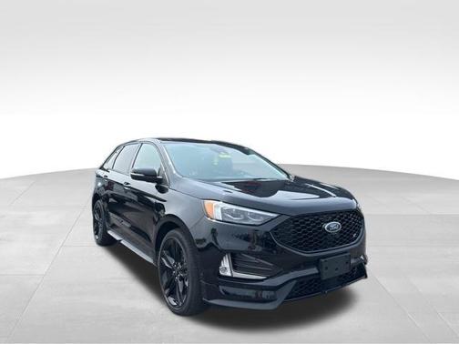 2022 Ford Edge ST
