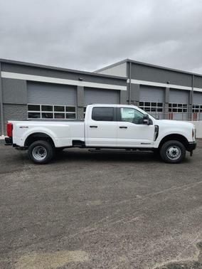 2025 Ford F-350 XL