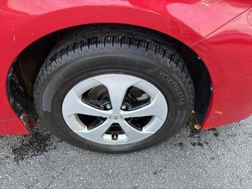 2012 Toyota Prius Two