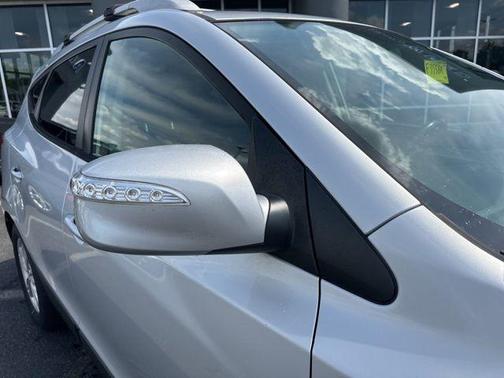 2012 Hyundai TUCSON GLS