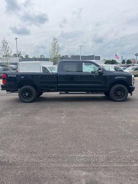 2025 Ford F-350 XLT