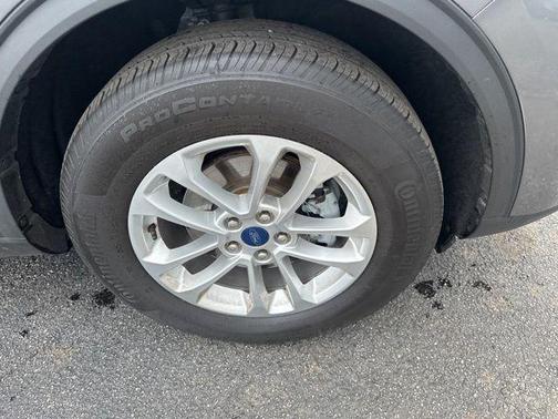 2022 Ford Escape S