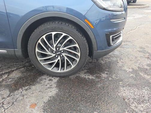 2019 Lincoln Nautilus Reserve