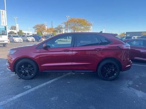 2022 Ford Edge ST Line