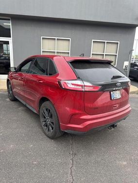 2022 Ford Edge ST Line