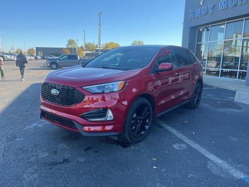 2022 Ford Edge ST Line