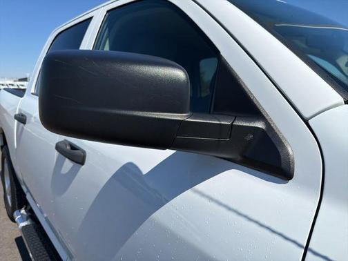 Bright White Clearcoat 2020 RAM 1500 Classic Tradesman