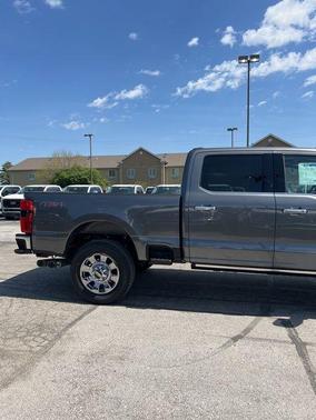 2025 Ford F-350 Lariat Super Duty