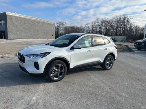 2025 Ford Escape ST-Line Select