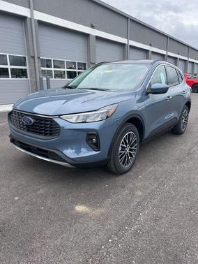 2025 Ford Escape PHEV