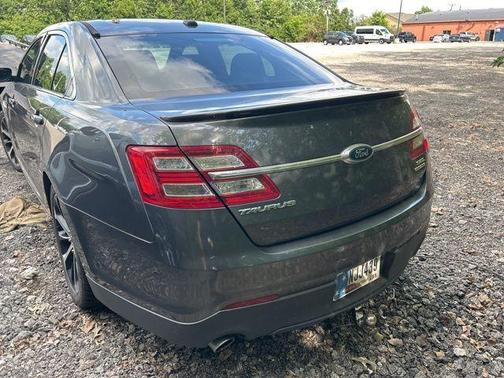 2015 Ford Taurus SEL