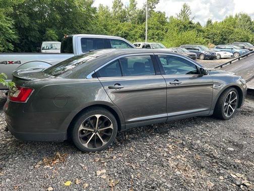 2015 Ford Taurus SEL