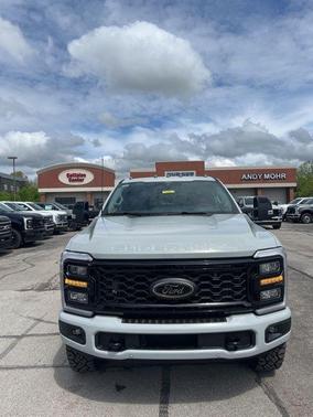 2025 Ford F-350 Lariat Super Duty
