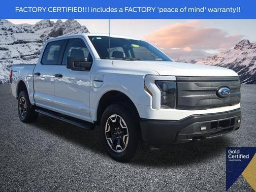 Oxford White 2022 Ford F-150 Lightning Pro