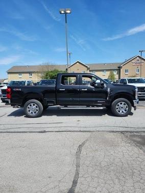 2025 Ford F-350 Lariat Super Duty