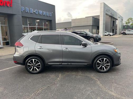 2020 Nissan Rogue SL