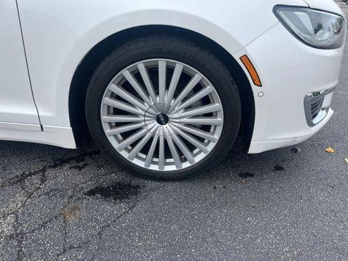2017 Lincoln MKZ Hybrid Reserve