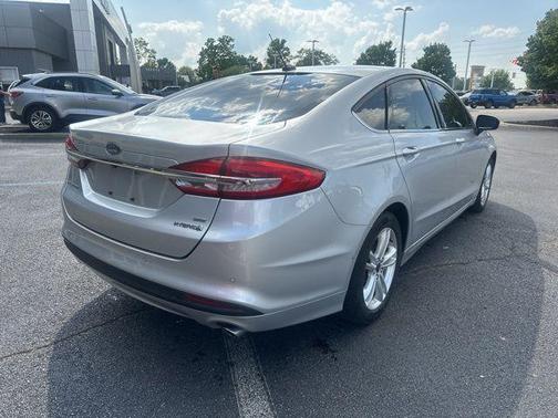 2018 Ford Fusion Hybrid SE