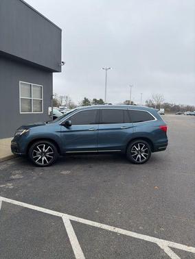 2019 Honda Pilot Touring 7-Passenger