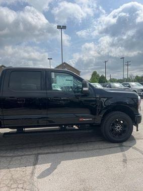 2025 Ford F-350 Lariat Super Duty