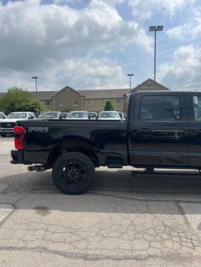 2025 Ford F-350 Lariat Super Duty