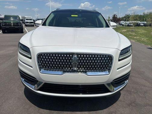 White Platinum Clearcoat Metallic 2019 Lincoln Nautilus Reserve