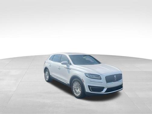 2019 Lincoln Nautilus Standard