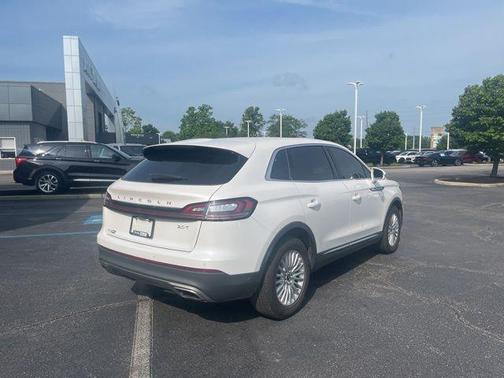 2019 Lincoln Nautilus Standard