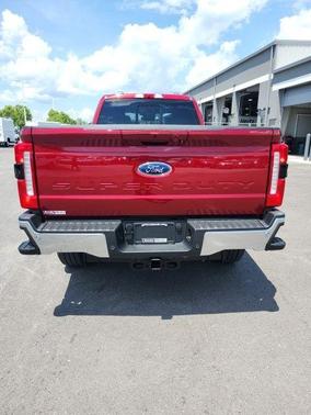 2025 Ford F-350 Lariat Super Duty