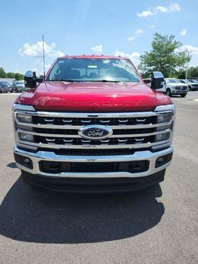 2025 Ford F-350 Lariat Super Duty