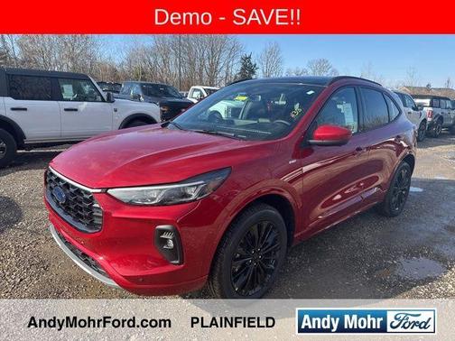 2025 Ford Escape ST-Line Elite