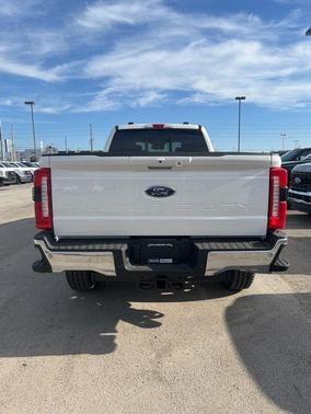 2025 Ford F-350 Lariat Super Duty