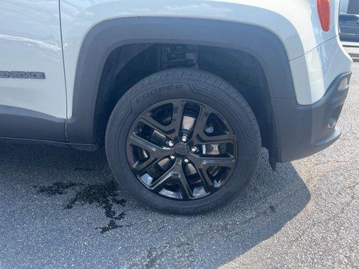 2017 Jeep Renegade Altitude
