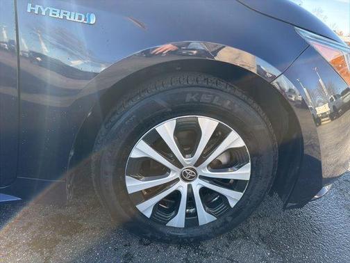 2020 Toyota Corolla Hybrid LE