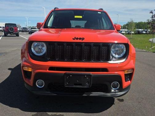 Omaha Orange Clearcoat 2020 Jeep Renegade Altitude
