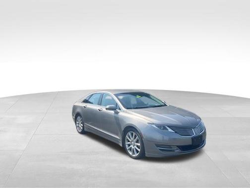 2016 Lincoln MKZ Base